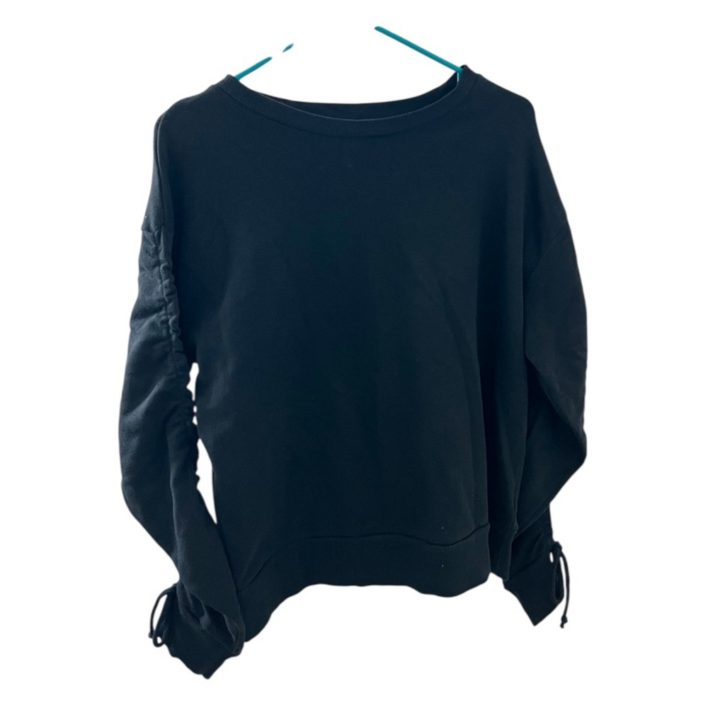 ⚫️NO COMMENT: Junior girl M, black scrunched sleeve pullover w/ties, preowned⚫️